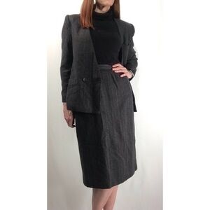 Vintage Stirling Cooper Charcoal Gray Pinstriped Wool Blend Tailored Skirt Suit